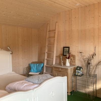 ElsdyrstienSchlafzimmer_aussen1